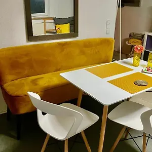 Garten Für Hundehalter Souterrain Mit Zaun Apartment