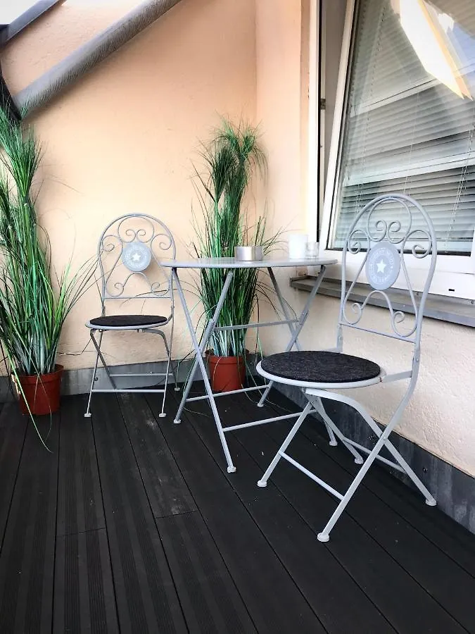 Ferienwohnung Gemütliches Zuhause im Dachgeschoss am Königsplatz München Deutschland